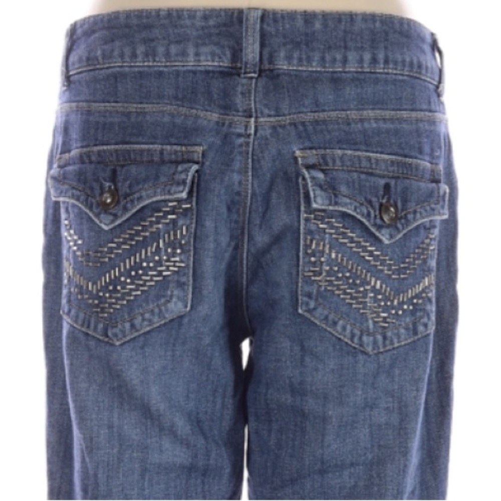 Cache Embellished Back Pocket Wide Leg Jeans - Blue